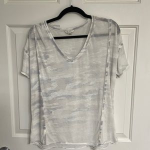 Lucky brand t shirt